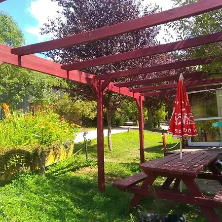 La Frégière Camping *
