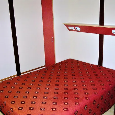 营地 La Fregiere Clairvaux-d'Aveyron